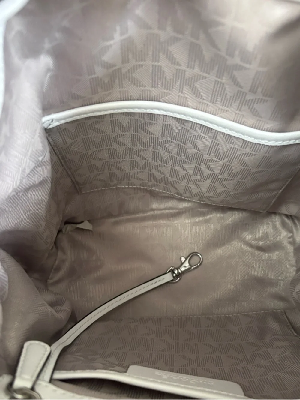 Michael Kors Two-Tone White and Mint Green Leather Drawstring Shoulder Bag